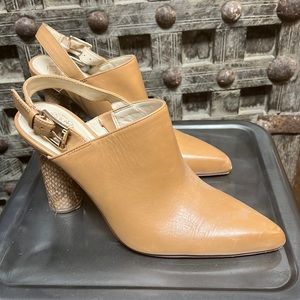 Vince Camuto mule size for 7. 5